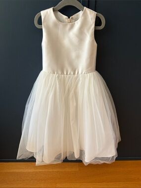 Dessy Collection White /Ivory Girls Flower Girl Dress Size 4